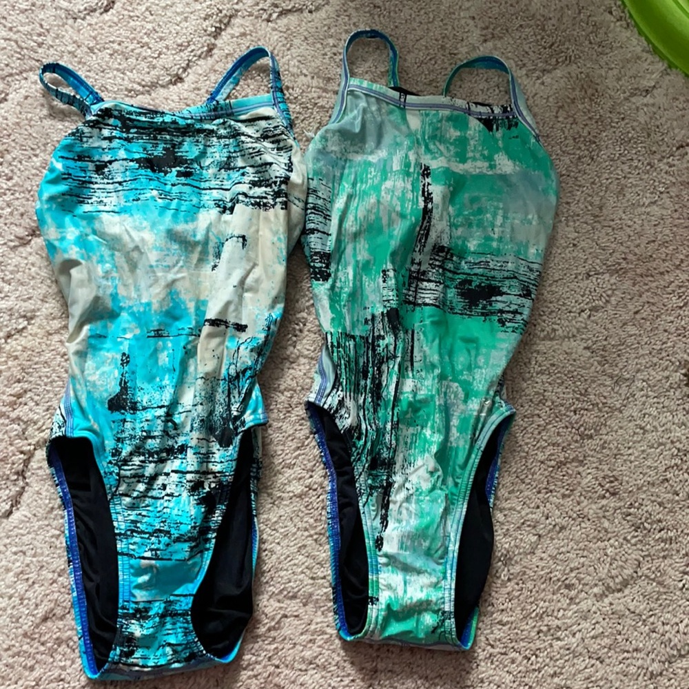 2 speedo swimsuits